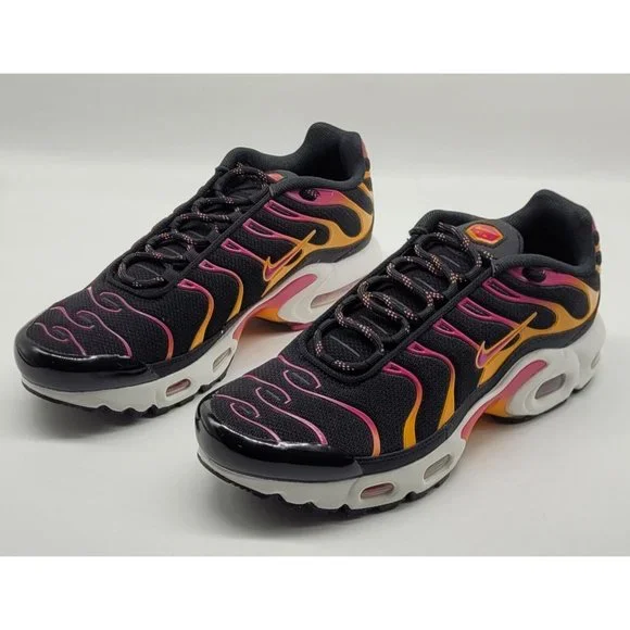 Nike Air Max Plus (GS) 'Black Active Pink' DX9264-001